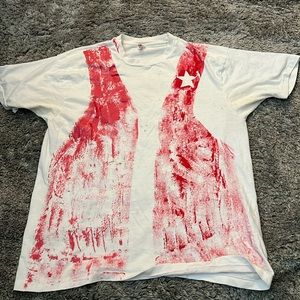 Hanes shirt Size XL fits like a Large